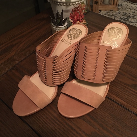 Vince Camuto Shoes - Vince Camuto Heeled Sandals🤩